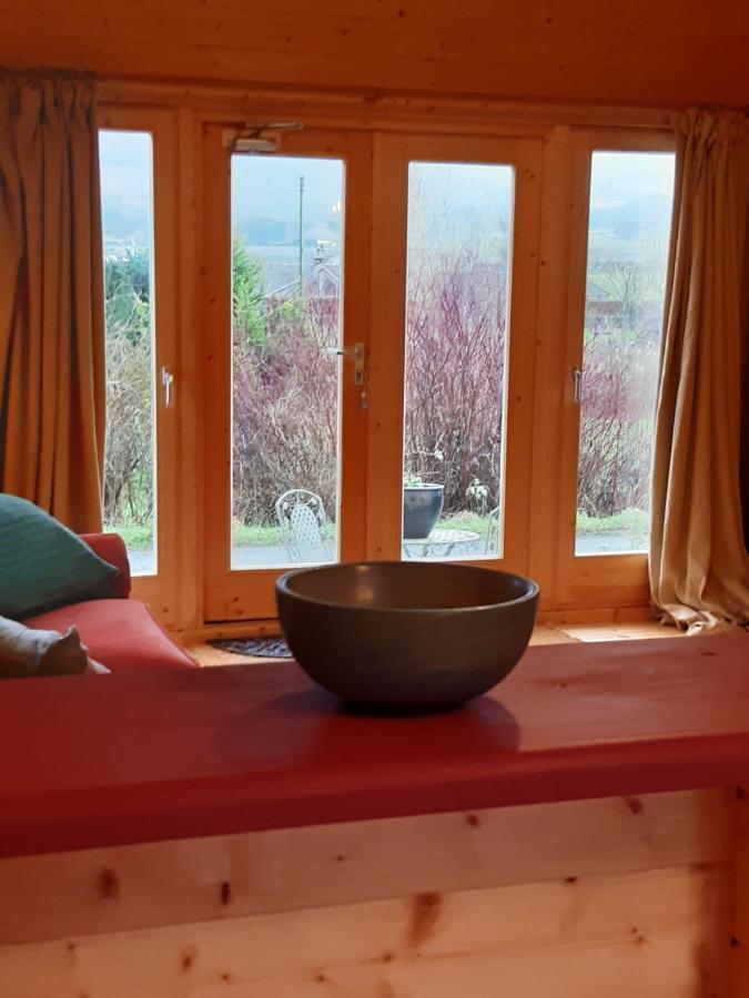 Springbank Cabin Insch Ngoại thất bức ảnh